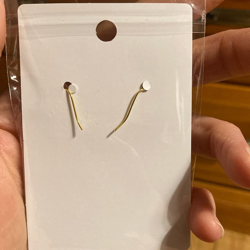 Fourth of July earrings. - Picture 2 of 3
